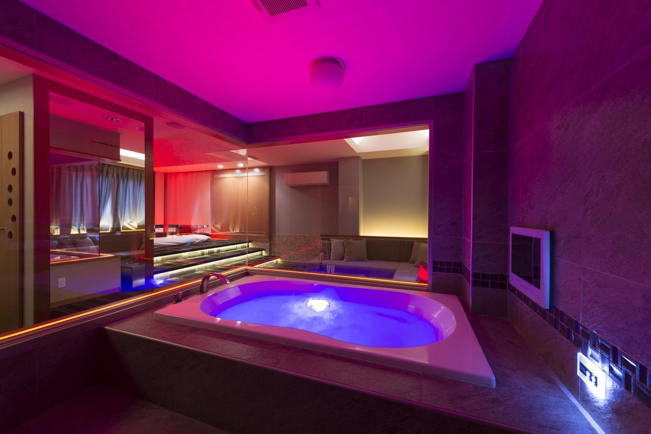 Hotel Chateau Briant (Adults Only) سايتاما المظهر الخارجي الصورة