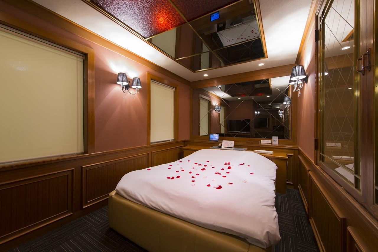 Hotel Chateau Briant (Adults Only) سايتاما المظهر الخارجي الصورة